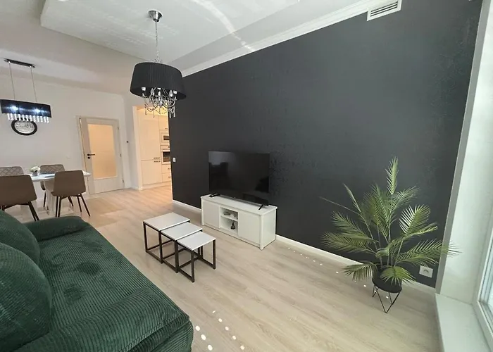 Zelene Atrium Premium ترنافا